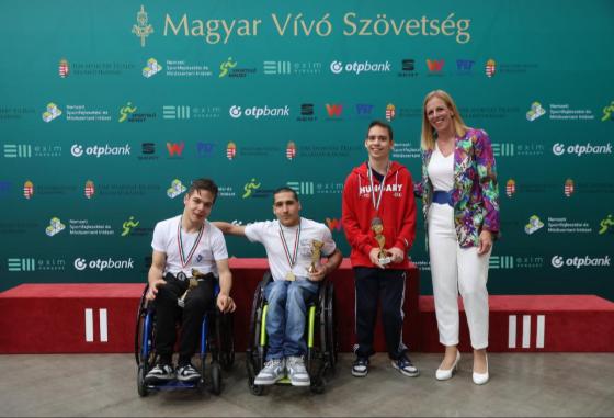 Mindszentys, zrnyis s klcseys rmek a dikolimpia els napjn!
