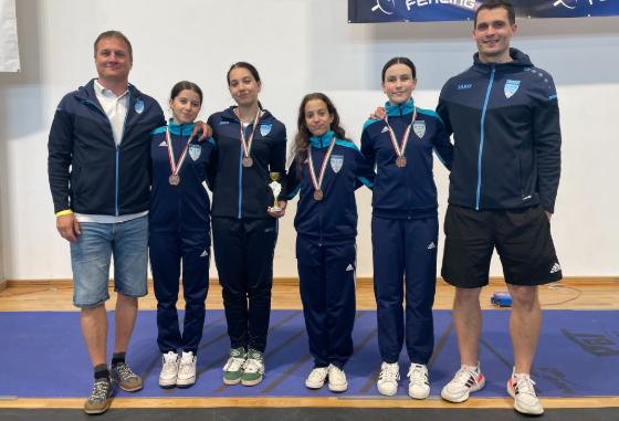 Fantasztikus zrnap a Serdl Tr Orszgos Bajnoksgon, ezstrmes fikkal s bronzrmes lenyokkal!