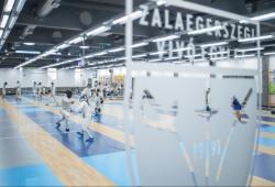 Edz�s a ZVE Iv�n Dent�l V�v�teremben